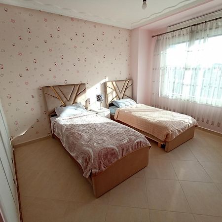 Appartement Familial Au Centre De Nador Ville Exteriör bild