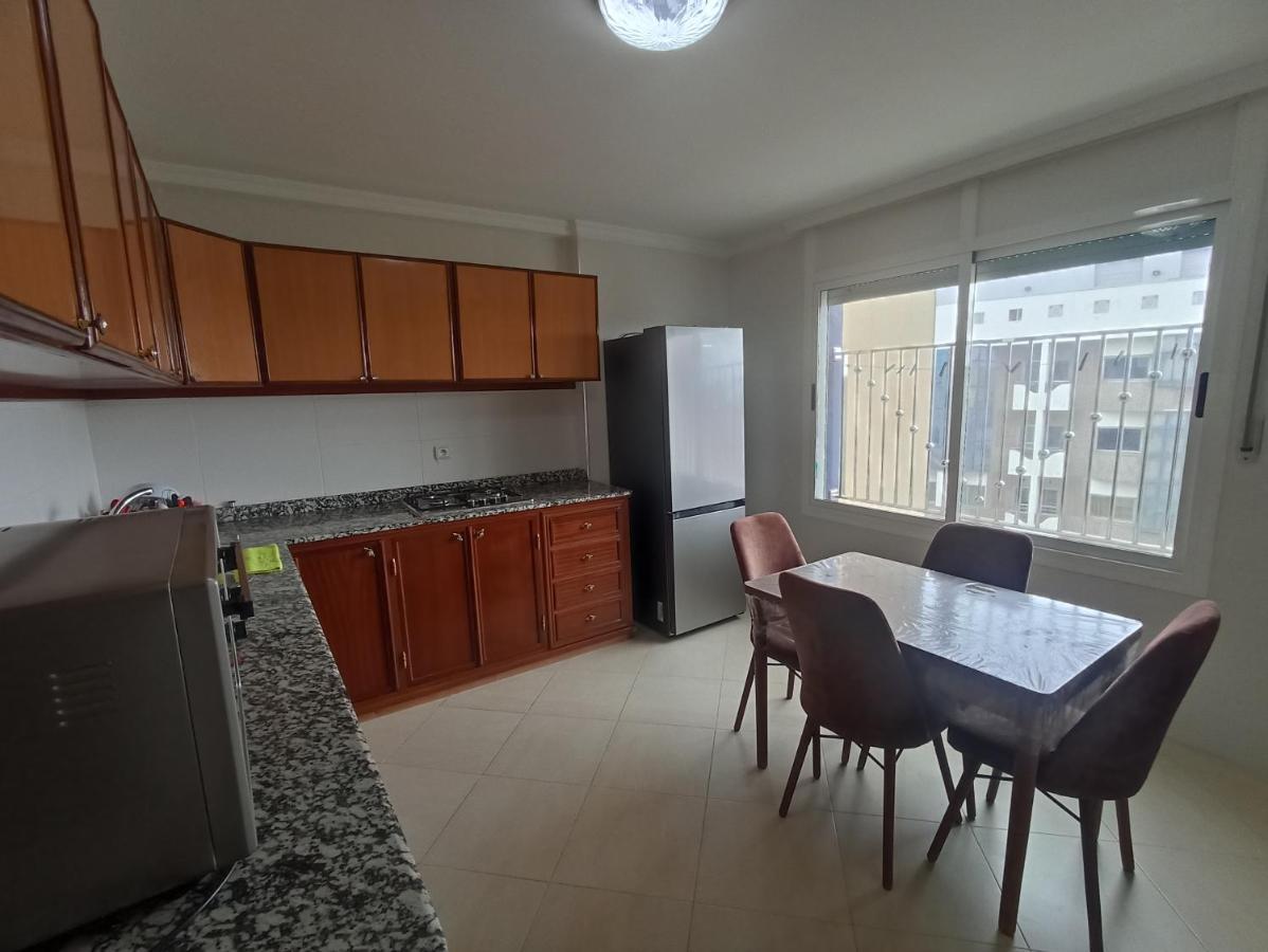 Appartement Familial Au Centre De Nador Ville Exteriör bild