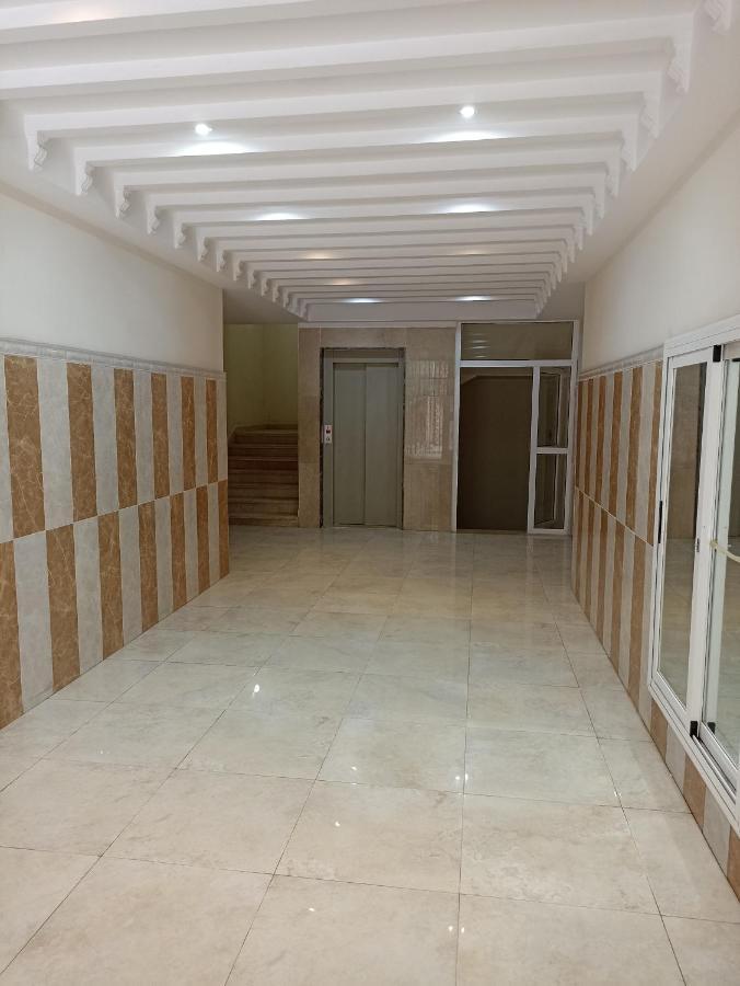 Appartement Familial Au Centre De Nador Ville Exteriör bild